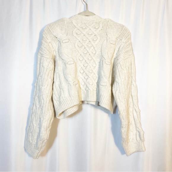 Zara Cable Knit Soft Chunky Cropped Button Front V Neck Cardigan Sweater Ivory - Picture 3 of 14